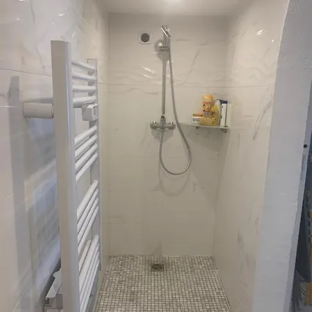 Apartment Madrague Yourhosthelper